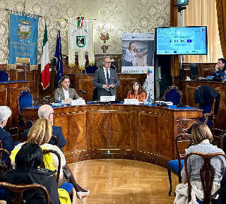 Macerata – Seminario su lavoro e formazione per nuove opportunità